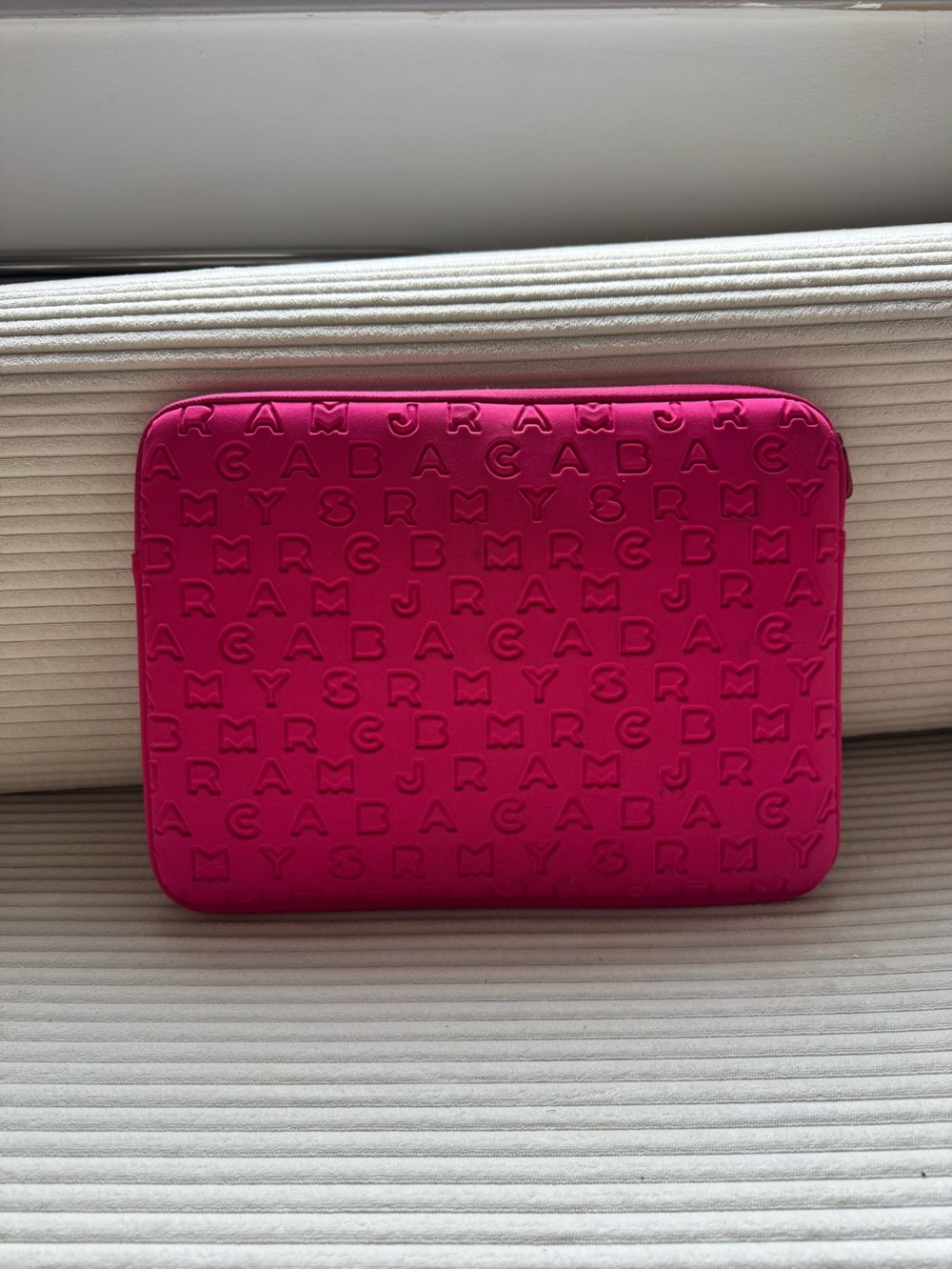 Marc by Marc Jacobs Fuchsia Embossed Logo Laptop Sleeve with Gold Plaque - Picture 2 of 3